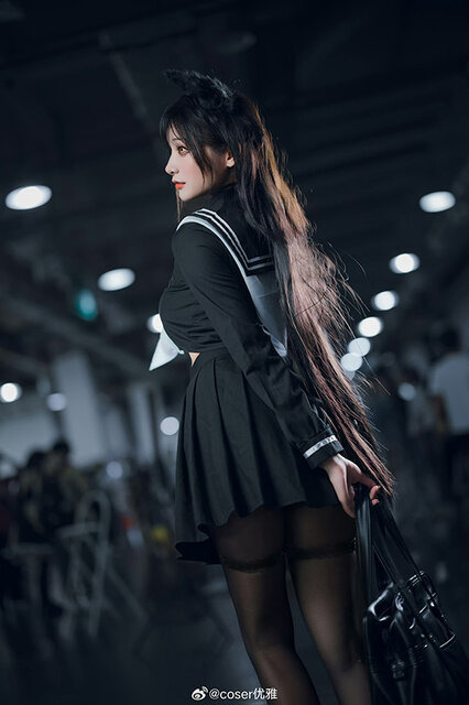 愛宕『アズールレーン』／伏雅（Weibo：@coser伏雅）