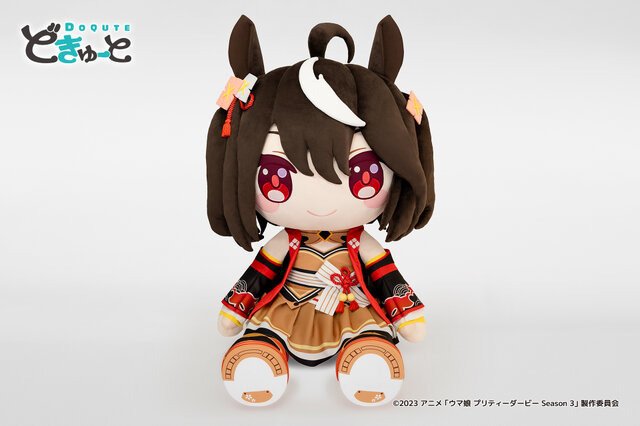 で、デカすぎる！『ウマ娘』キタサンブラック、サトノダイヤモンドが「約100cm超えの超特大ぬいぐるみ」になって登場