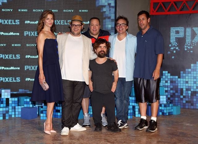 人気ゲームが地球侵略？映画「ピクセル」コロンバス監督が記者会見で勝利宣言！