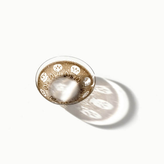 瞳の中に“ちいかわ”ッ！「ちいかわ」「ハチワレ」「うさぎ」がデザインのカラコンが12月20日より発売