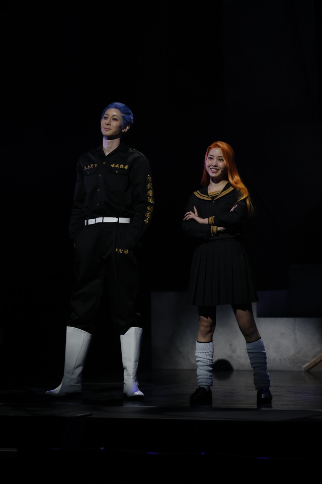 『舞台「東京リベンジャーズ」－聖夜決戦編－』舞台写真（C）和久井健・講談社／舞台「東京リベンジャーズ」製作委員会