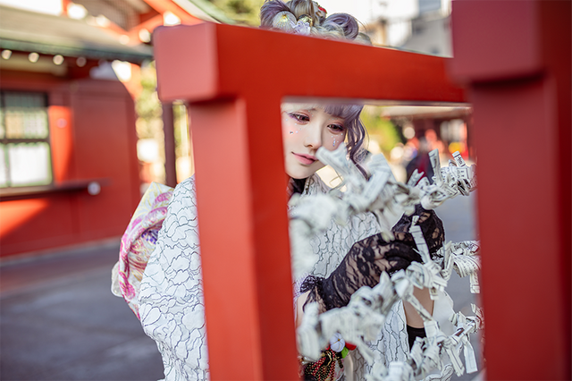 あまに（X：@kujoamani）／ヘアメイク：Miyako 霊子（X：@miyako_cheng）