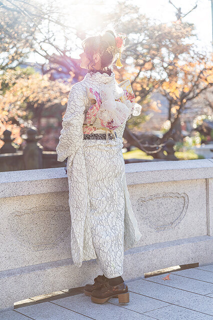 あまに（X：@kujoamani）／ヘアメイク：Miyako 霊子（X：@miyako_cheng）