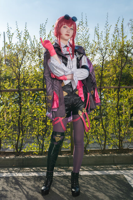 カフカ『崩壊:スターレイル』／よしのかこ（@kk_yoshino_0）