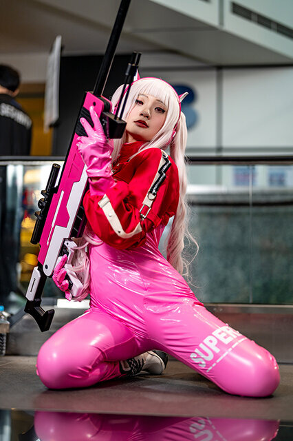 アリス『勝利の女神:NIKKE』／夜明け（Instagram：yoake_sannn）