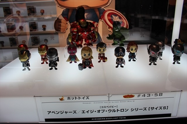 「アベンジャーズ」六本木に秘密基地を再現　ホットトイズのヒーローたちが集結
