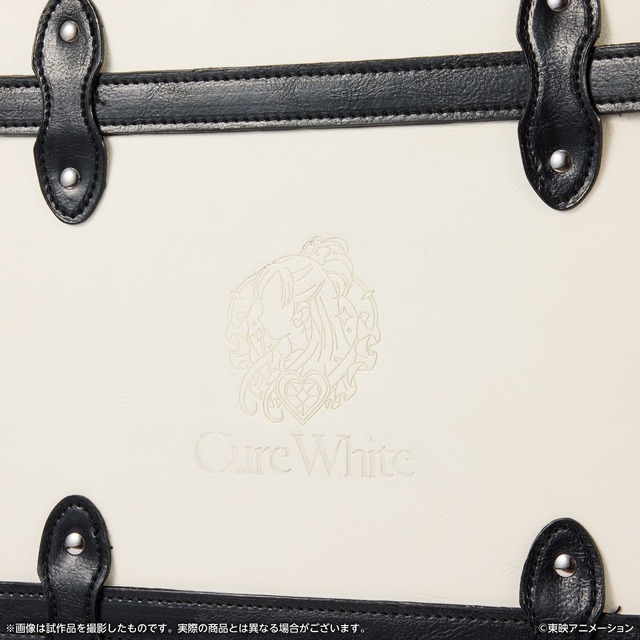 「キャリーケース」24,800円（税込）（C）東映アニメーション