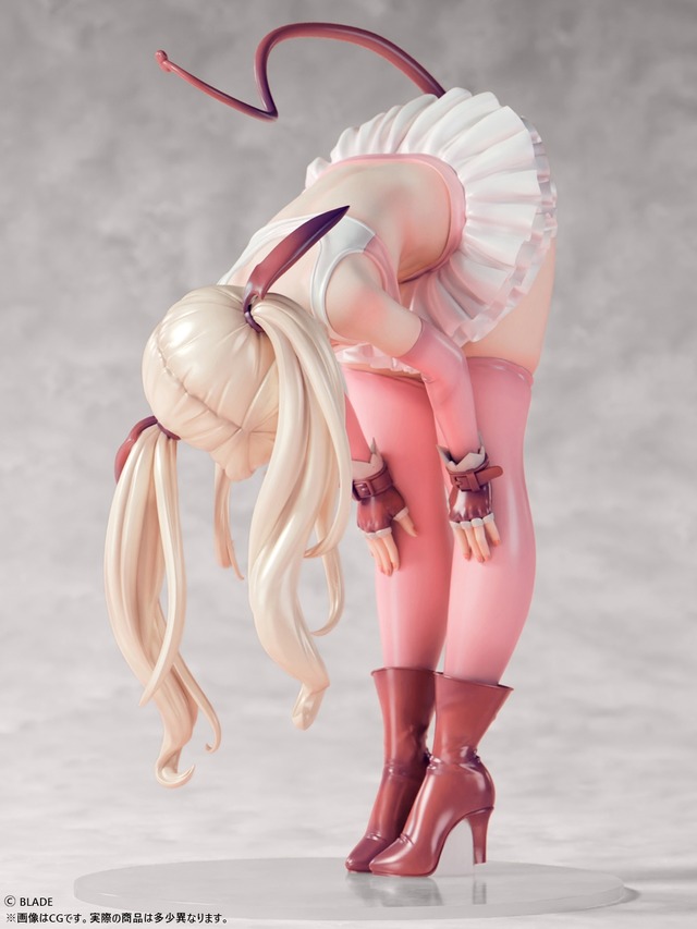 「BLADE『ピンクサキュバス』1/5スケール塗装済み完成品フィギュア」22,000円（税込）（C）BLADE