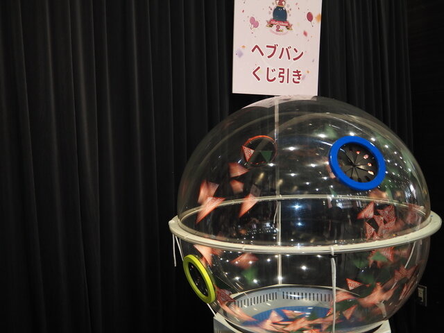 2周年も熱量たっぷり！公式レイヤーによる「31A」コスプレが凄かった「ヘブンバーンズレッド2nd Anniversary Party!」現地レポート