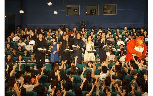 『バケモノの子』初日舞台挨拶　細田守監督「スタッフ、キャストに恵まれた」