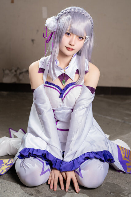 エミリア「Re:ゼロから始める異世界生活」／緑埜（@midorino_o）