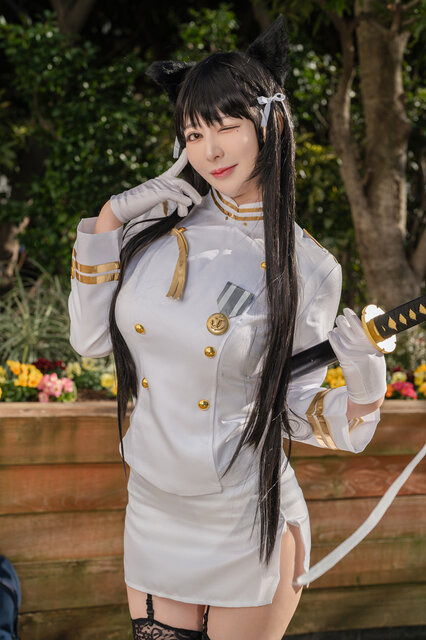 愛宕『アズールレーン』／おもちちゃん（@3rd_kafkaf）