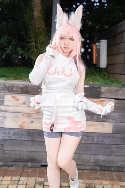 レオナ『勝利の女神：NIKKE』／ねお（@Luxaky920）