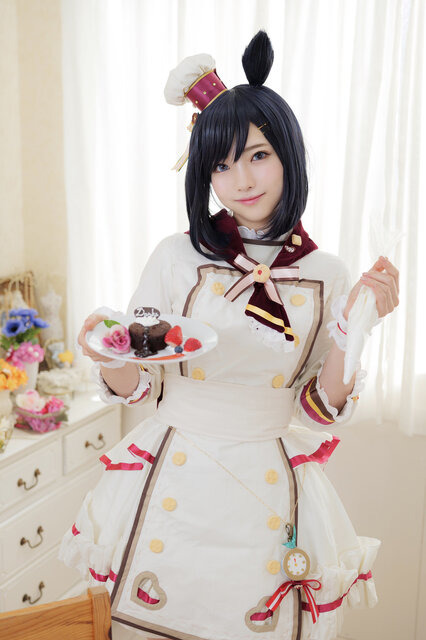 エイシンフラッシュ『ウマ娘 プリティーダービー』／イトウ（X：@cosplay_110）、撮影：あいどろっぷす（X：@Eye_drops_cos）