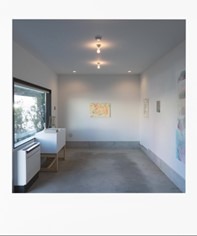 小野賢章、トヨタ「カローラ クロス」で思い出の“あの”場所へ……！のんびりドライブで心をチャージ