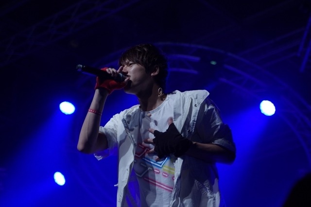 伊勢大貴、フランスでニンニンジャーを踊る 「忍ばず踊ってみた！」 Japan Expoで披露