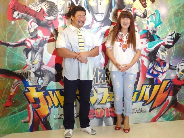 佐々木健介（向かって左）と北斗晶