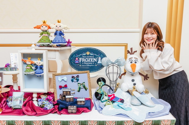 『アナと雪の女王』エリアの新アトラクション、「アナとエルサのフローズンジャーニー」をテーマにしたグッズが新登場！