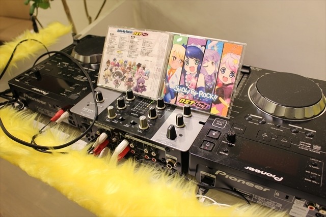 「SHOW BY ROCK!!」コラボカフェレポート　可愛いイラストたちに囲まれて“ぷるぷるするにゃん”