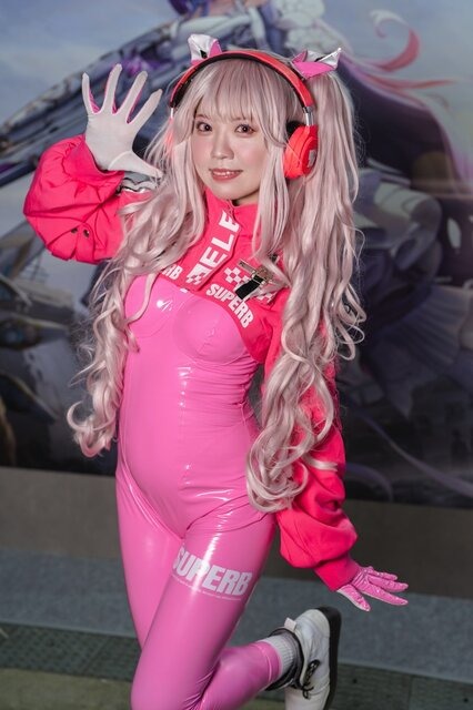 アリス『NIKKE』／千夢（@chimurin333）、撮影：tama