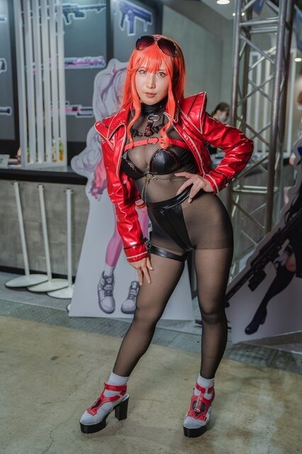 ボリューム『NIKKE』／かりんちゃま（@senzu0）、撮影：tama