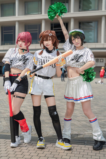 戌神ころね／しゃーた（X：@48ta_）、宝鐘マリン／御伽パセリ（X：@otogino_parsley）、大空スバル／陽葵あんず（X：@nnonnanzu_v）