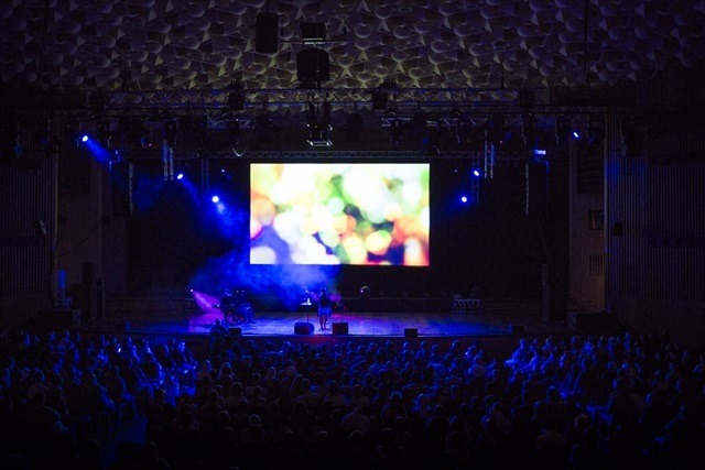 Aimer、ドイツ・ベートーベンホールで2500人を魅了2015年2回目の海外ライブも大成功