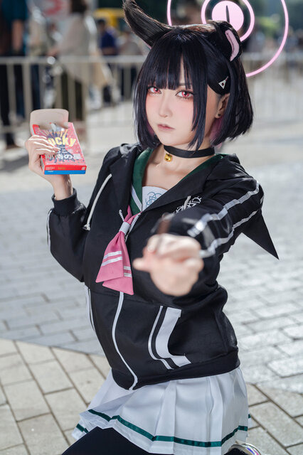 杏山カズサ『ブルーアーカイブ』／カモミール（X：@chamomile_chami）