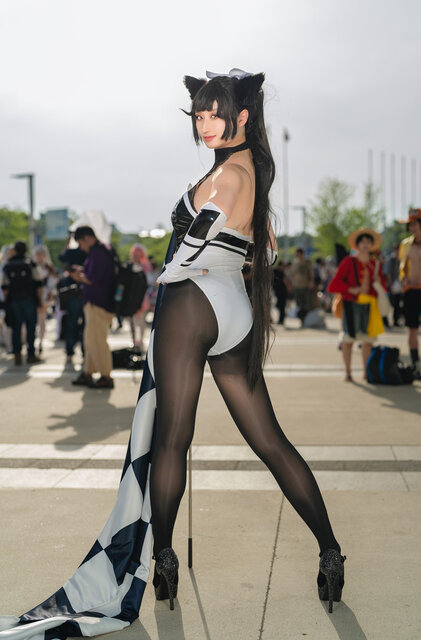 高尾『アズールレーン』／タオぺこ（@pezant_tao）