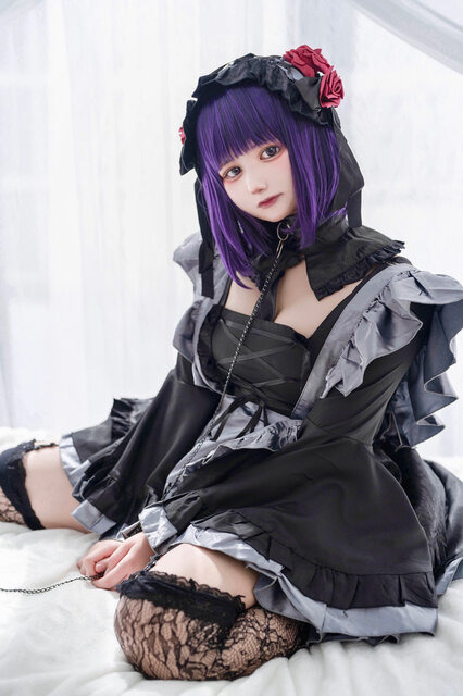 黒江雫／さら（X：@sara_cospure）