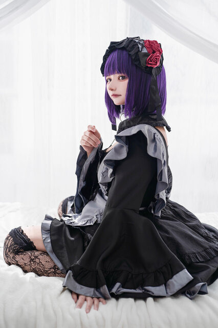 黒江雫／さら（X：@sara_cospure）