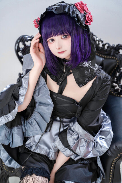 黒江雫／さら（X：@sara_cospure）