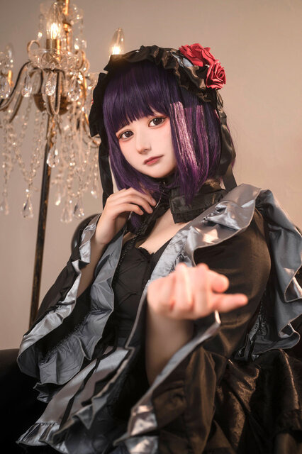 黒江雫／さら（X：@sara_cospure）