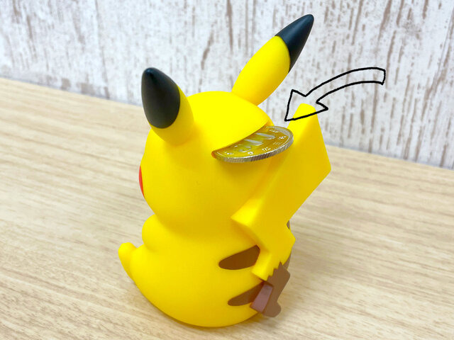 ピカチュウ、パモにお金を貯金！『ポケモン』ころんとかわいいソフビフィギュア型貯金箱が登場