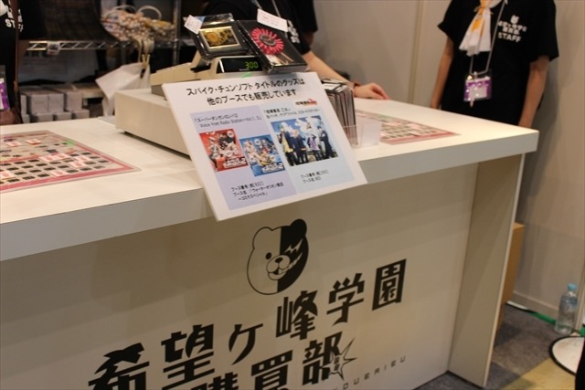 大盛況の企業ブース、それぞれの見せ方に個性が広がる：コミケ88レポート