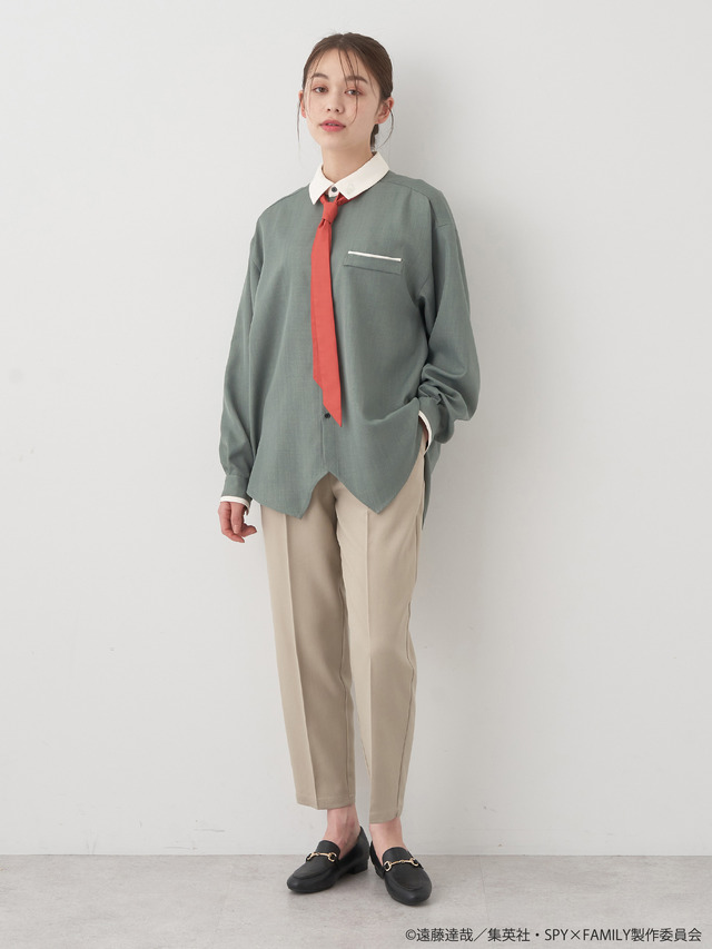 ロイドイメージネクタイ付きシャツ（C）遠藤達哉／集英社・SPY×FAMILY製作委員会