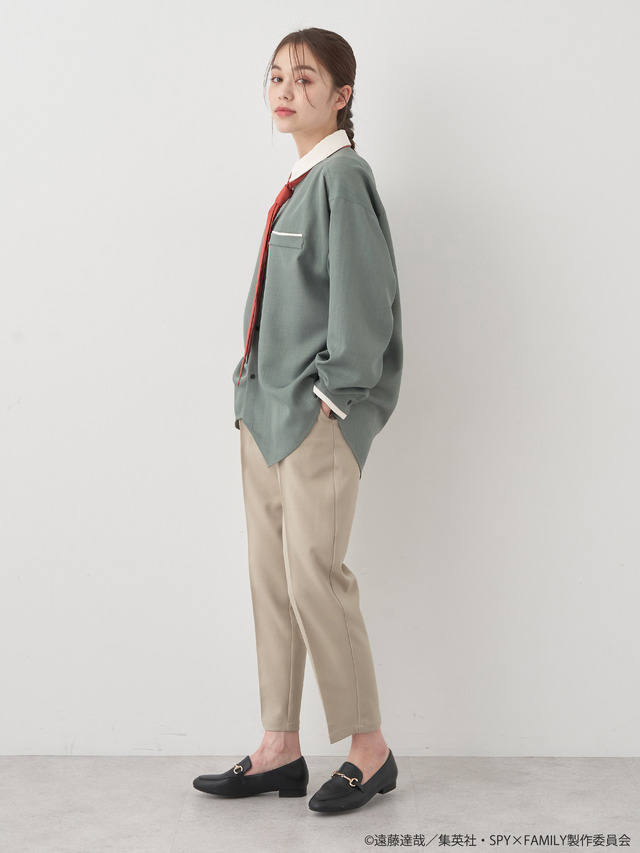 ロイドイメージネクタイ付きシャツ（C）遠藤達哉／集英社・SPY×FAMILY製作委員会