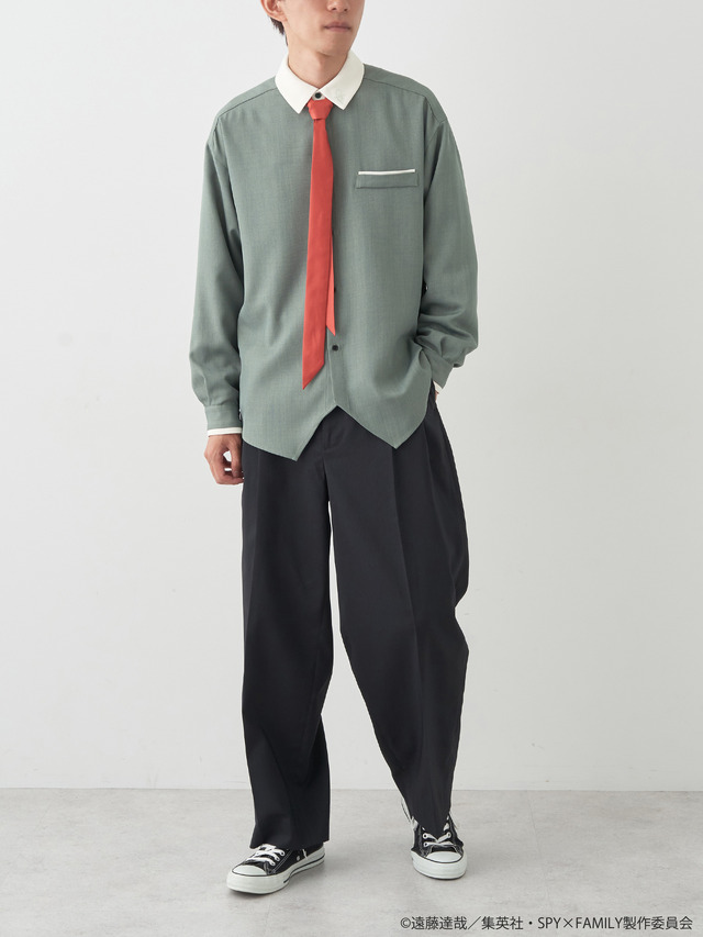 ロイドイメージネクタイ付きシャツ（C）遠藤達哉／集英社・SPY×FAMILY製作委員会