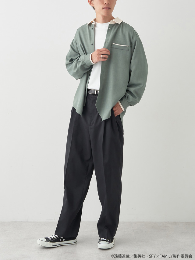 ロイドイメージネクタイ付きシャツ（C）遠藤達哉／集英社・SPY×FAMILY製作委員会
