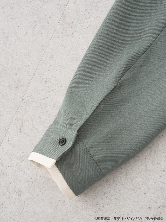 ロイドイメージネクタイ付きシャツ（C）遠藤達哉／集英社・SPY×FAMILY製作委員会