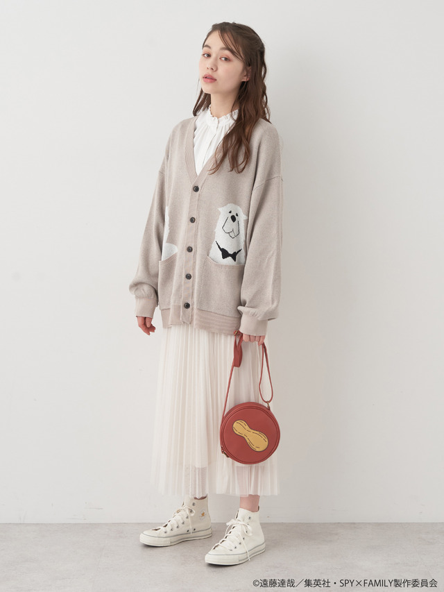 ボンドイメージニットカーディガン（C）遠藤達哉／集英社・SPY×FAMILY製作委員会