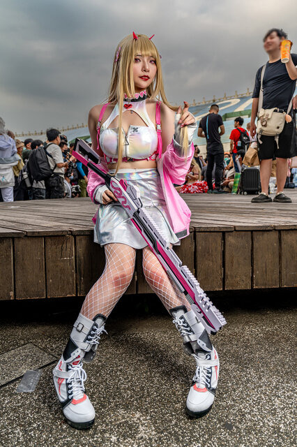 バイパーバイパー『勝利の女神:NIKKE』／尤依（Instagram：y___u__iii）