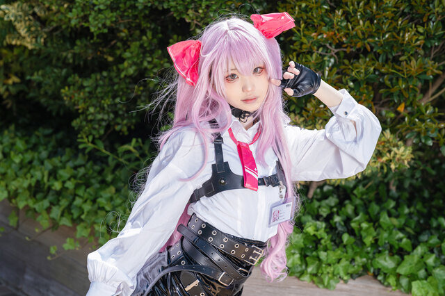 ユニ『勝利の女神：NIKKE』／柊蓮（X：@syuuren_）