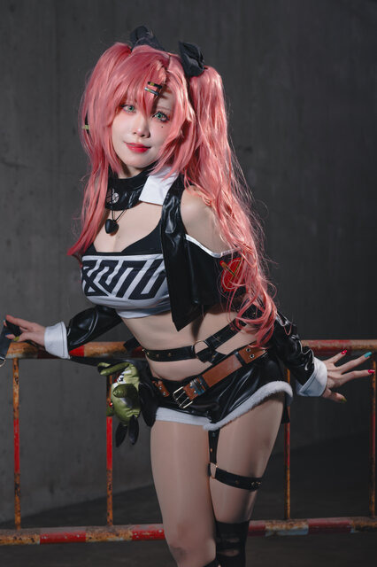 ニコ・デマラ『ゼンレスゾーンゼロ』／ひよっこ（X：@nakukotogadekin）