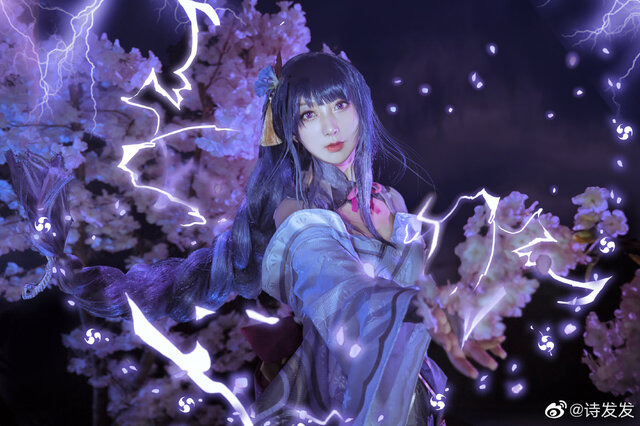 雷電将軍『原神』／诗发发（Weibo：诗发发）
