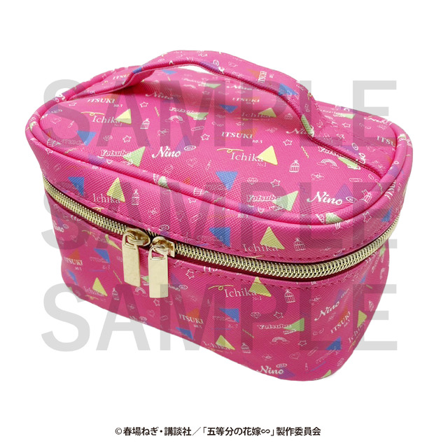 『五等分の花嫁∽』バニティポーチ -平成レトロStyle- オリジナル（C）春場ねぎ・講談社／「五等分の花嫁∽」製作委員会