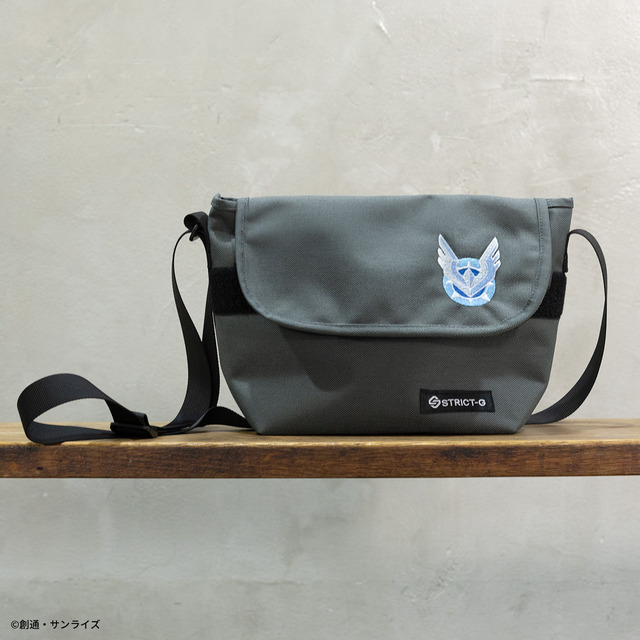 STRICT-G 「ガンダムシリーズ」ミニショルダーバッグ