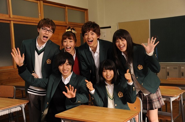 土屋太鳳＆山崎賢人が主演、映画「orange」クランクイン　高野苺の原作マンガを実写化