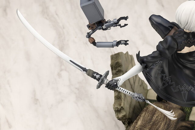 躍動感が素晴らしい！「ニーア オートマタ Ver1.1a」華麗に斬りかかる「2B」と「9S」が共闘ポーズでフィギュア化