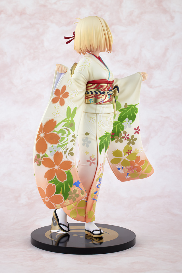 『リコリス・リコイル』 錦木千束 晴れ着姿ver.（C） Spider Lily／アニプレックス・ABCアニメーション・BS11